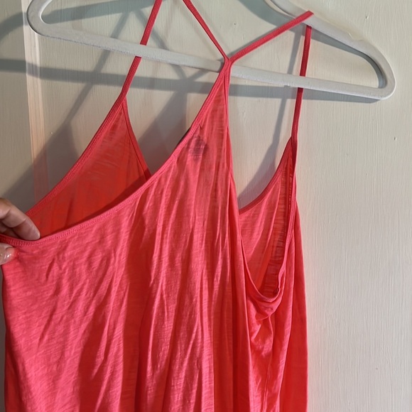 EUC H&M Basic tank Size medium - Picture 3 of 3